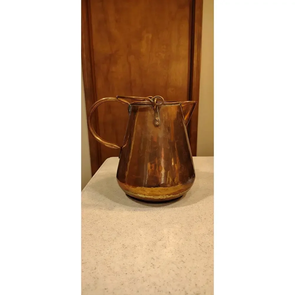 Vintage Hand Hammered Solid Copper Pitcher Water Jug Ice Lip Rustic Farmhouse